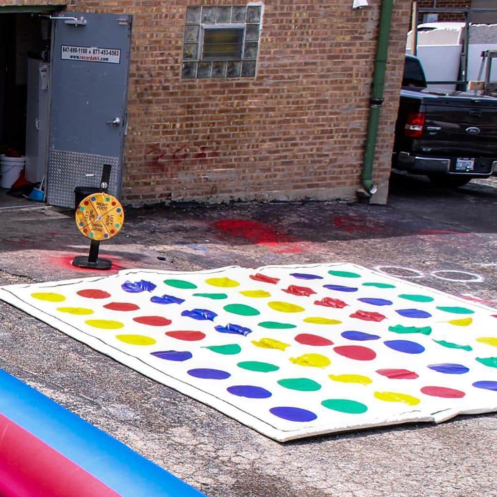 giant Twister